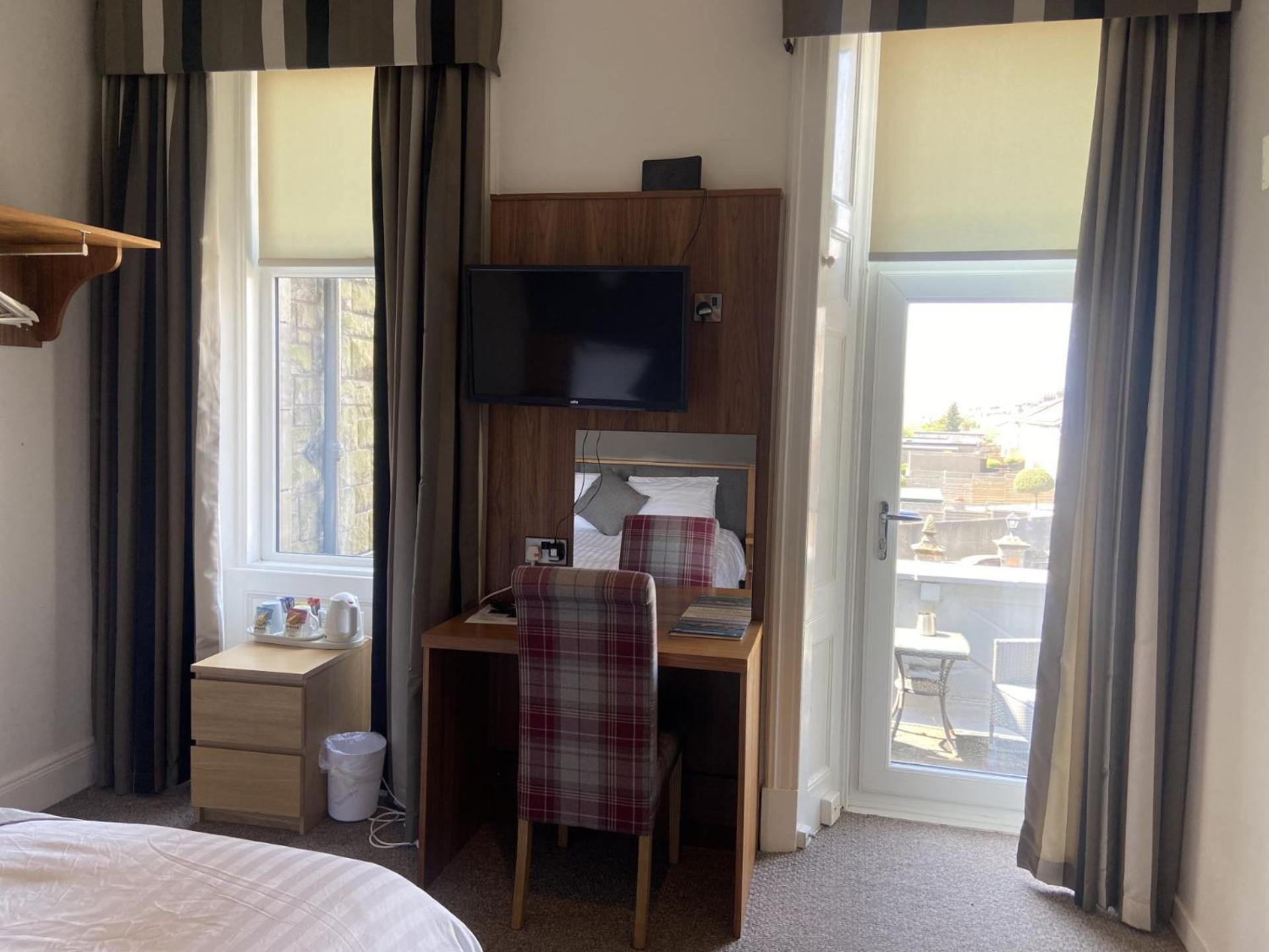 The Strathearn Hotel Dysart Екстериор снимка